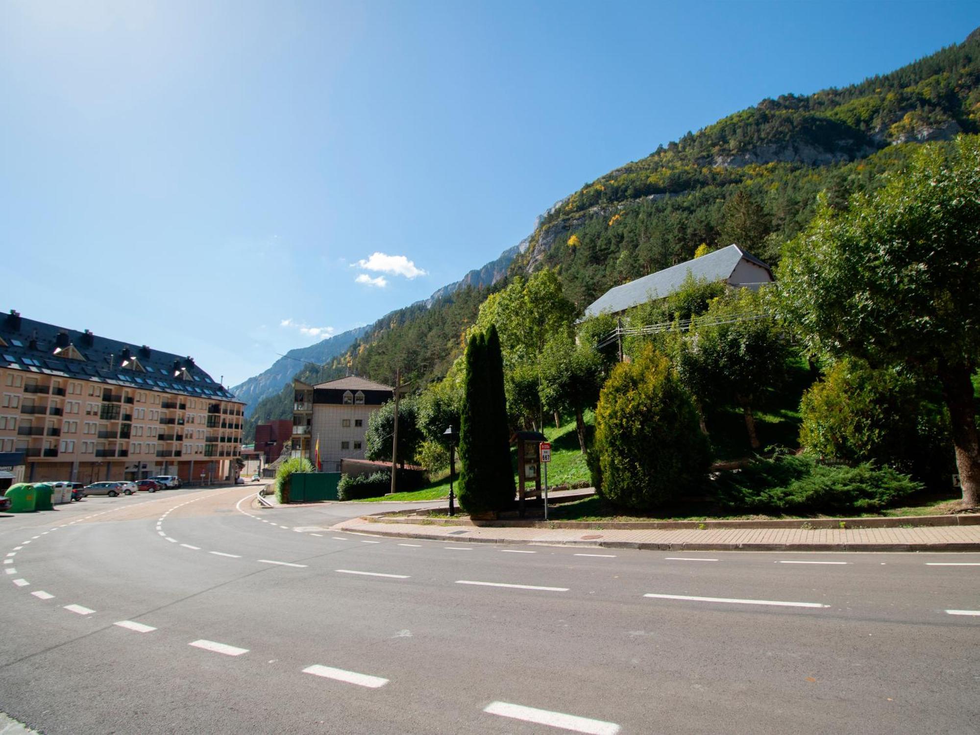 Apartamentos Canfranc 3000 Dış mekan fotoğraf