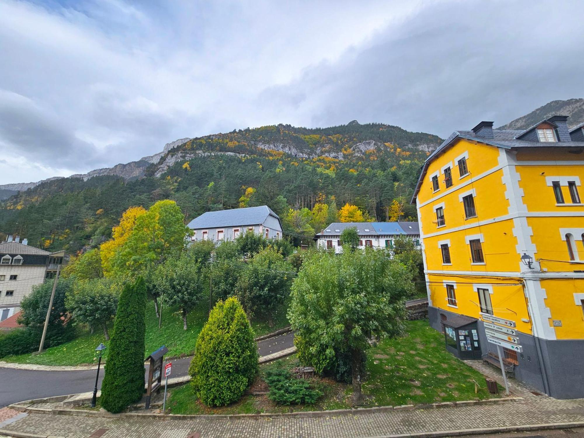 Apartamentos Canfranc 3000 Dış mekan fotoğraf